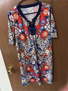 Vintage Liz Claiborne Navy, Coral & Cream Floral Lace-Up Top